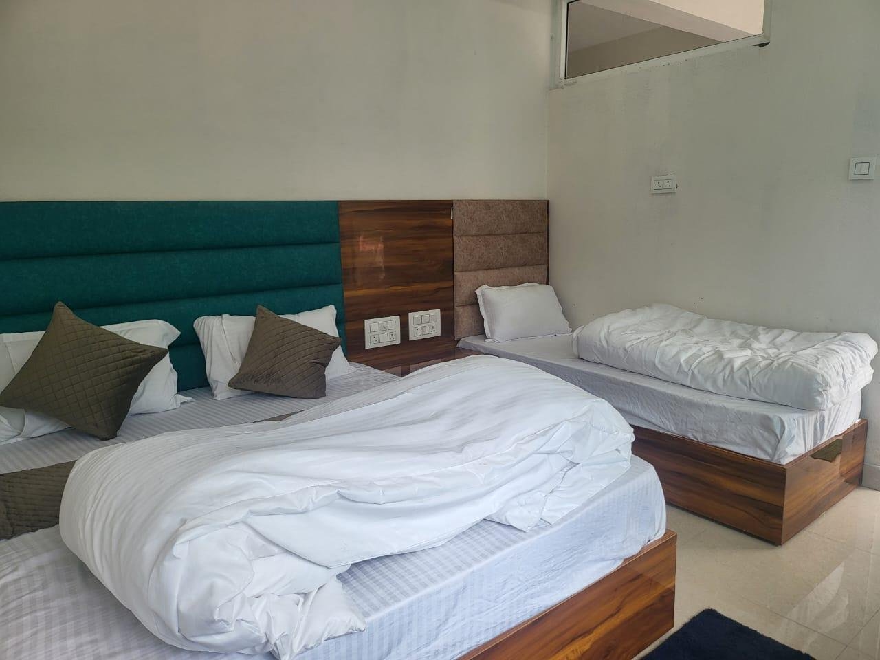Teal and brown room